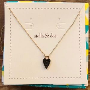 NWT Stella and Dot Necklace